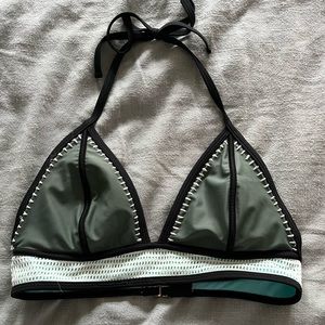 Bikini top